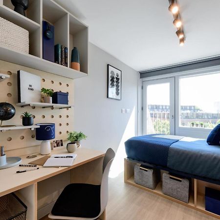 Cosy City Living Ensuites At Trendy Wick Park In London Exterior photo